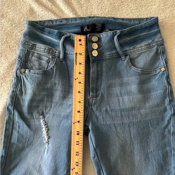 Always Friday Women’s Light Blue Ankle Jeans Size 11 - Picture 12 of 14